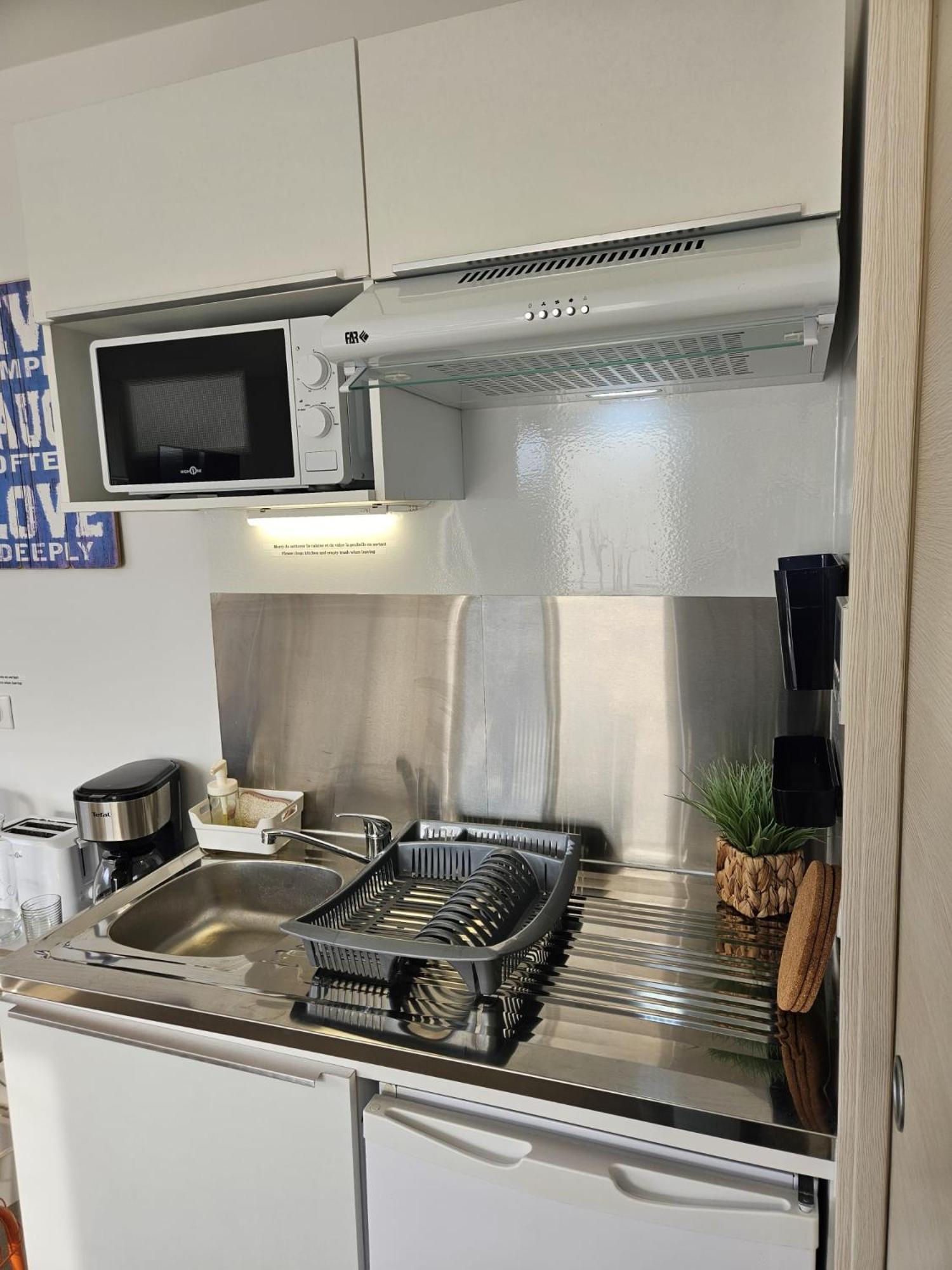 Hotel Twenty Rent Cagnes-sur-Mer Exterior foto