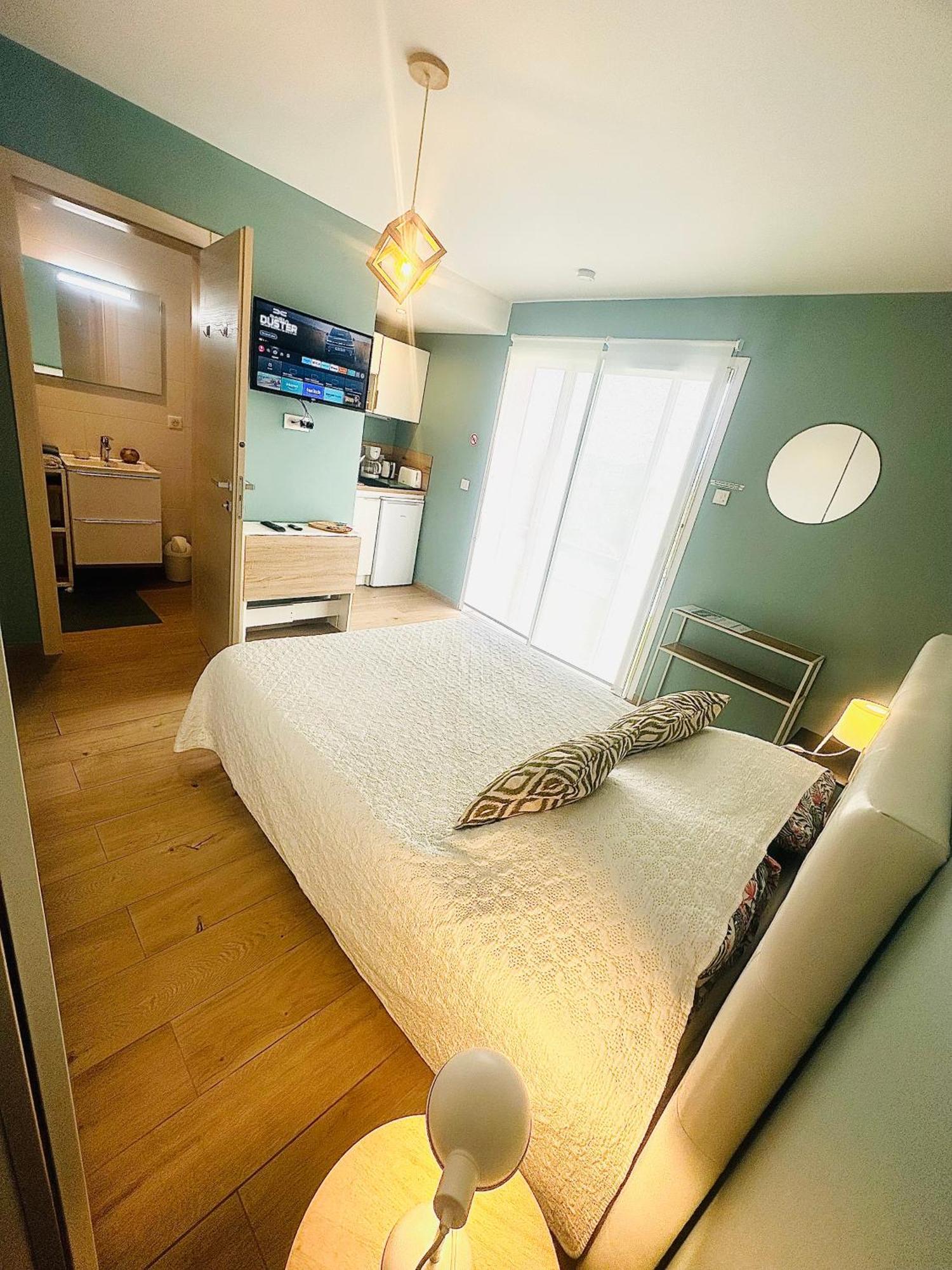 Hotel Twenty Rent Cagnes-sur-Mer Zimmer foto