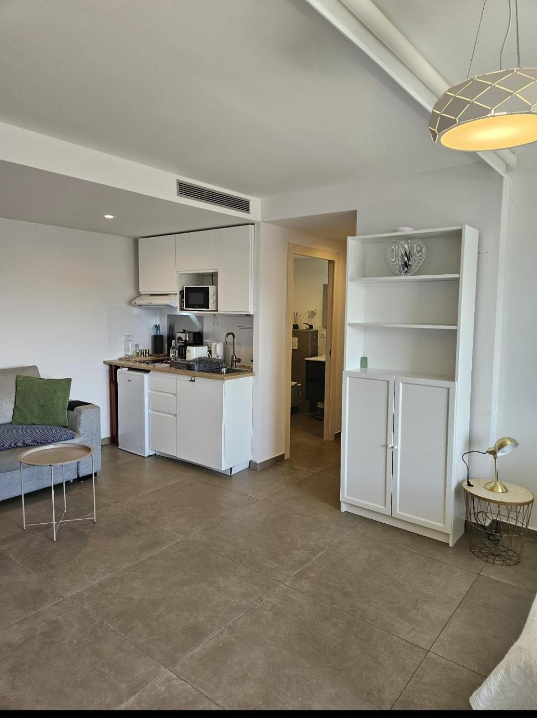 Hotel Twenty Rent Cagnes-sur-Mer Exterior foto